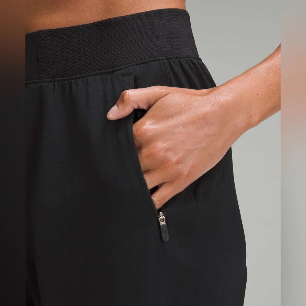 lululemon athletica lululemon license